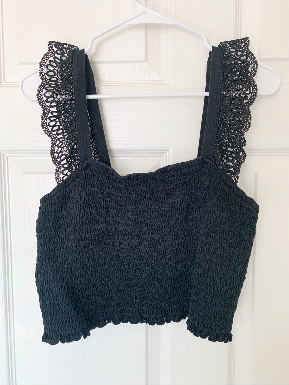 Express black lace sleeve ruched crop top Large
